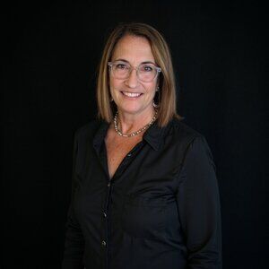 Meet your Posher, Kathy